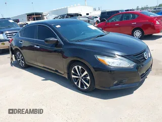 2016 Nissan Altima SR with VIN 1N4AL3AP9GC280265, listed as a IAAI auction lot 41982085 with 162,250 mi miles and . Bid and sale history available at carsss.com. Image 1.