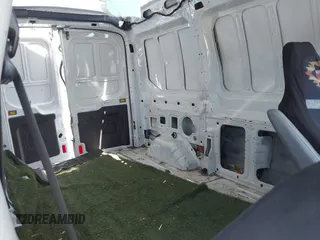 2017 Ford Transit Cargo z VIN 1FTYE1CM2HKB56212, wystawiony jako IAAI lot #42102063 z przebiegiem 174 769 mil mil oraz . Historia ofert i sprzedaży dostępna na DreamBid. Obrazek 8.