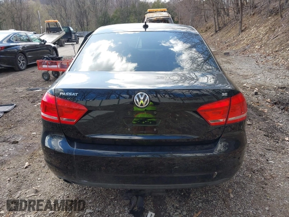 2013 Volkswagen Passat SE w/Sunroof & Nav with VIN 1VWBP7A35DC133246, listed as a IAAI auction lot 41972079 with 97,785 mi miles. Bid and sale history available at carsss.com. Image 16.