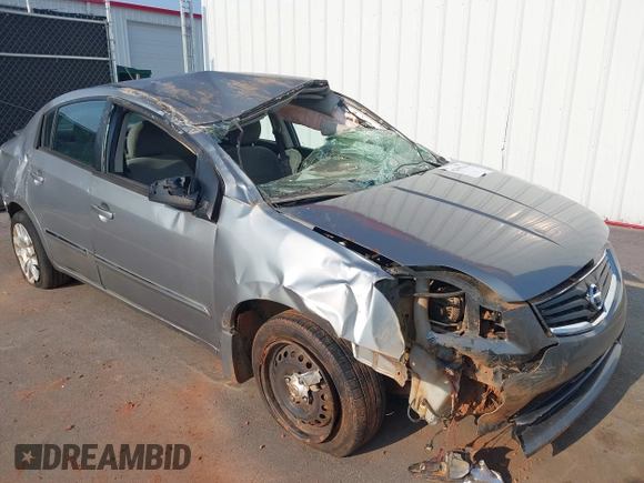 2011 Nissan Sentra 2.0 z VIN 3N1AB6AP4BL718463, wystawiony jako IAAI lot #42395134 z przebiegiem 174 302 mil mil oraz . Historia ofert i sprzedaży dostępna na DreamBid. Obrazek 6.