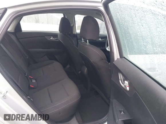 2021 Kia Forte LXS with VIN 3KPF24AD3ME268213, listed as a IAAI auction lot 41561861 with 22,544 mi miles and . Bid and sale history available at DreamBid. Image 8.