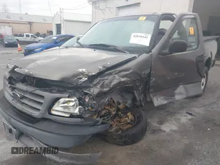 2004 Ford F-150 XL с VIN 2FTRF172X4CA89139, выставлен на аукционе IAAI как лот 42038181 с пробегом Не указан миль и . История ставок и продаж доступна на DreamBid. Изображение 2.