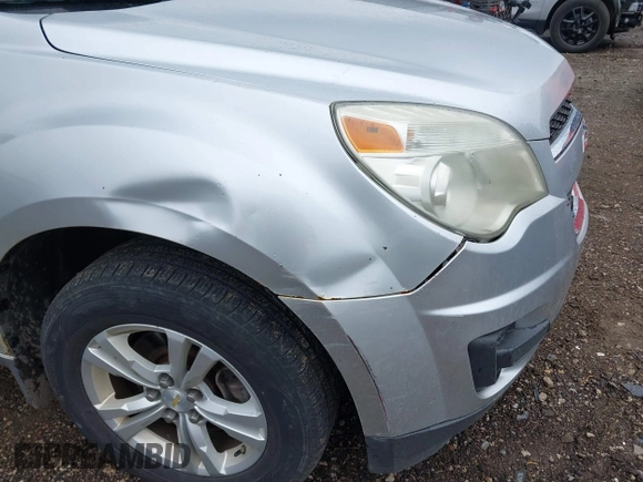 2015 Chevrolet Equinox LT with VIN 2GNALBEK3F6215221, listed as a IAAI auction lot 42177610 with 118,199 mi miles. Bid and sale history available at carsss.com. Image 6.
