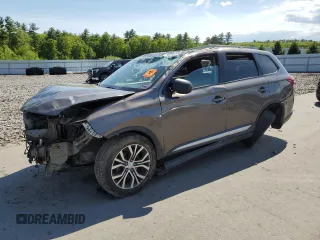 2018 Mitsubishi Outlander ES with VIN JA4AD2A34JZ005643, listed as a Copart auction lot 58219785 with 122,464 mi miles and Salvage title. Bid and sale history available at DreamBid. Image 1.