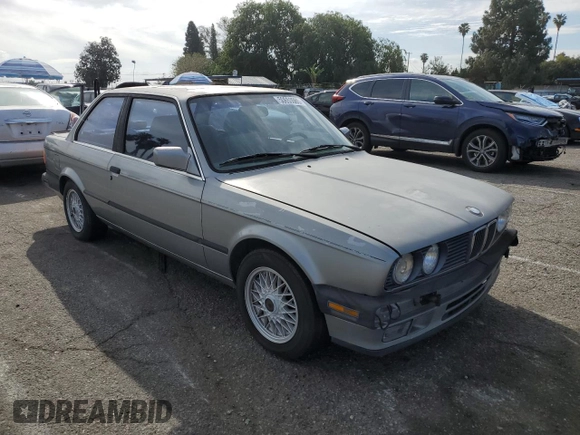 1988 BMW 3 Series 325iS with VIN WBAAA2301J8260853, listed as a Copart auction lot 50650065 with 69,064 mi miles and Salvage Title. Bid and sale history available at carsss.com. Image 4.