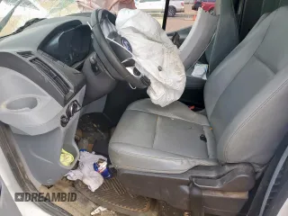 2016 Ford Transit Cargo с VIN 1FTYR2CG6GKB17724, выставлен на аукционе Copart как лот 58246195 с пробегом Не указан миль и Списание • Salvage title. История ставок и продаж доступна на DreamBid. Изображение 7.