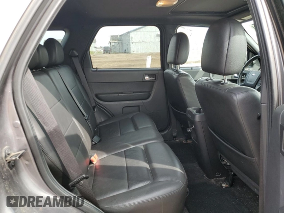 2010 Ford Escape Limited z VIN 1FMCU9E7XAKB63865, wystawiony jako Copart lot #51208285 z przebiegiem 177 517 mil mil oraz Czysty tytuł • Clean title. Historia ofert i sprzedaży dostępna na DreamBid. Obrazek 11.