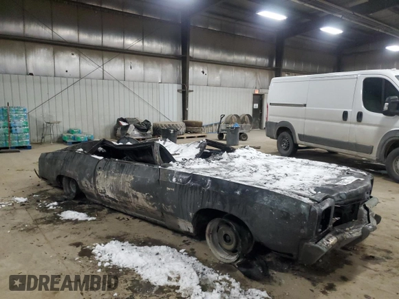 1971 Chevrolet Monte Carlo z VIN 138571B217761, wystawiony jako Copart lot #45581885 z przebiegiem Nie podano mil oraz Nie do naprawy. Historia ofert i sprzedaży dostępna na DreamBid. Obrazek 4.