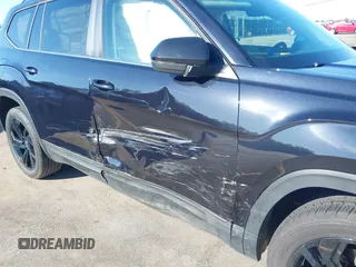 2022 Volkswagen Atlas SE z VIN 1V2KR2CA0NC564914, wystawiony jako IAAI lot #42035604 z przebiegiem 35 678 mil mil oraz . Historia ofert i sprzedaży dostępna na DreamBid. Obrazek 6.
