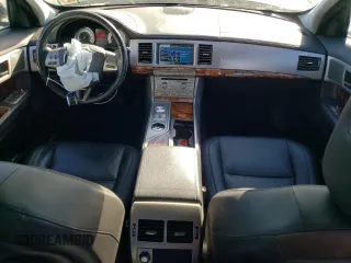 2011 Jaguar XF with VIN SAJWA0FBXBLR94241, listed as a Copart auction lot 42908655 with 67,054 mi miles and Salvage Title. Bid and sale history available at carsss.com. Image 8.