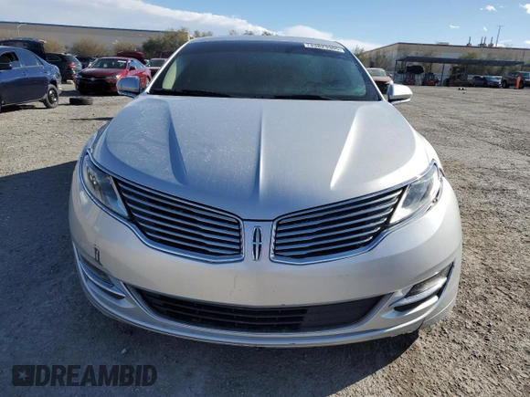 2016 Lincoln MKZ z VIN 3LN6L2GK2GR623601, wystawiony jako Copart lot #43823305 z przebiegiem 106 360 mil mil oraz Szkoda całkowita • Salvage title. Historia ofert i sprzedaży dostępna na DreamBid. Obrazek 5.