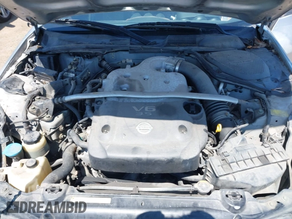 2005 Nissan 350Z Touring with VIN JN1AZ36A85M752320, listed as a IAAI auction lot 42001942 with 174,564 mi miles. Bid and sale history available at carsss.com. Image 10.