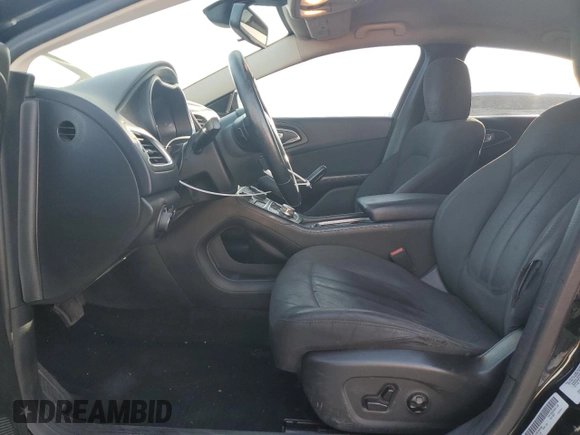 2015 Chrysler 200 Limited with VIN 1C3CCCAB8FN650488, listed as a Copart auction lot 51297925 with 121,223 mi miles and Salvage Title. Bid and sale history available at carsss.com. Image 7.