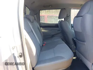 2015 Toyota Tacoma with VIN 5TFLU4EN7FX118530, listed as a IAAI auction lot 41638608 with 116,143 mi miles and . Bid and sale history available at DreamBid. Image 8.