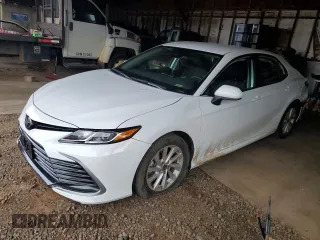 2024 Toyota Camry LE with VIN 4T1C11AK3RU219374, listed as a Copart auction lot 53570605 with 19,747 mi miles and Clean Title. Bid and sale history available at carsss.com. Image 1.