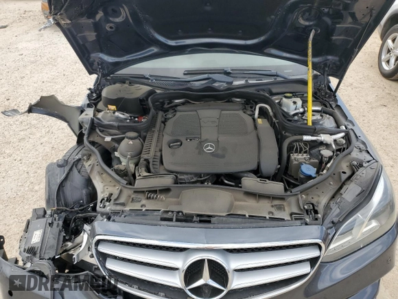 2014 Mercedes-Benz E 350 Luxury with VIN WDDHH8JB7EA799552, listed as a Copart auction lot 50810355 with Not Provided miles and Salvage Title. Bid and sale history available at DreamBid. Image 11.