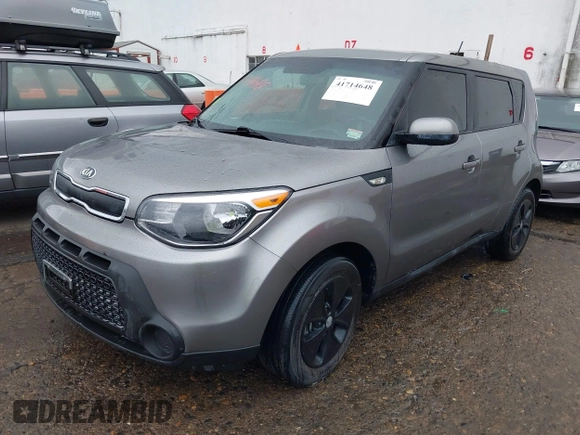 2014 Kia Soul with VIN KNDJN2A22E7046591, listed as a IAAI auction lot 41714648 with 157,363 mi miles. Bid and sale history available at carsss.com. Image 2.