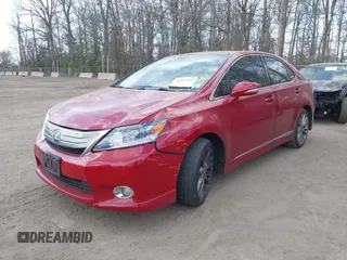 2010 Lexus HS 250h z VIN JTHBB1BA2A2037800, wystawiony jako IAAI lot #41917292 z przebiegiem Nie podano mil oraz . Historia ofert i sprzedaży dostępna na DreamBid. Obrazek 2.