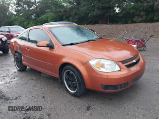 2006 Chevrolet Cobalt LT z VIN 1G1AL15F167621268, wystawiony jako IAAI lot #42387881 z przebiegiem 175 970 mil mil oraz . Historia ofert i sprzedaży dostępna na DreamBid. Obrazek 1.
