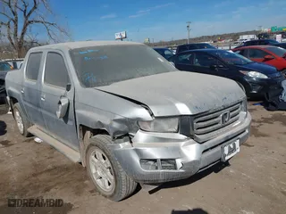 2013 Honda Ridgeline RTS with VIN 5FPYK1F47DB015204, listed as a IAAI auction lot 41654952 with 73,721 mi miles. Bid and sale history available at carsss.com. Image 1.