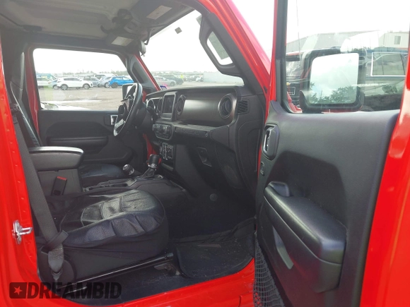 2018 Jeep Wrangler Unlimited Sport z VIN 1C4HJXDG9JW227864, wystawiony jako IAAI lot #42504877 z przebiegiem 53 378 mil mil oraz . Historia ofert i sprzedaży dostępna na DreamBid. Obrazek 5.