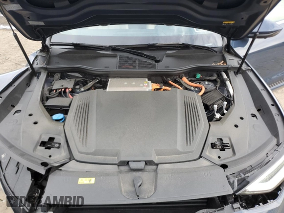 2021 Audi e-tron Sportback Prestige z VIN WA13AAGE0MB019623, wystawiony jako Copart lot #49598914 z przebiegiem 20 856 mil mil oraz . Historia ofert i sprzedaży dostępna na DreamBid. Obrazek 12.