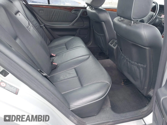 2002 Mercedes-Benz E 320 with VIN WDBJF70J22B488779, listed as a IAAI auction lot 41562240 with 209,590 mi miles and . Bid and sale history available at DreamBid. Image 8.