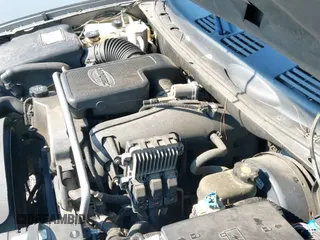 2008 Chevrolet TrailBlazer 2LT z VIN 1GNDS13S782227028, wystawiony jako IAAI lot #43067998 z przebiegiem 244 228 mil mil oraz . Historia ofert i sprzedaży dostępna na DreamBid. Obrazek 13.