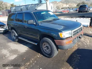 1998 Toyota 4Runner with VIN JT3GM84R4W0034207, listed as a IAAI auction lot 41738151 with 258,935 mi miles. Bid and sale history available at carsss.com. Image 1.