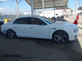 2018 Bentley Flying Spur with VIN SCBEJ9ZA0JC066473, listed as a IAAI auction lot 42286517 with 38,679 mi miles and . Bid and sale history available at DreamBid. Image 14.