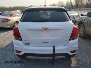 2017 Chevrolet Trax LT with VIN 3GNCJPSB8HL262677, listed as a Copart auction lot 50764145 with 84,302 mi miles and Salvage Title. Bid and sale history available at carsss.com. Image 6.