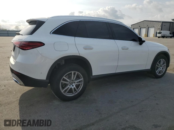 2025 Mercedes-Benz GLC 300 z VIN W1NKM4HBXSF265012, wystawiony jako Copart lot #51364355 z przebiegiem 4 756 mil mil oraz Szkoda całkowita • Salvage title. Historia ofert i sprzedaży dostępna na DreamBid. Obrazek 3.