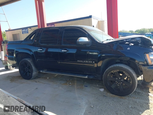 2007 Chevrolet Avalanche LTZ with VIN 3GNFK12307G246240, listed as a IAAI auction lot 41781994 with 170,140 mi miles and . Bid and sale history available at DreamBid. Image 13.