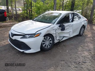 2019 Toyota Camry Hybrid LE z VIN 4T1B31HK4KU005351, wystawiony jako IAAI lot #42162802 z przebiegiem 89 187 mil mil oraz . Historia ofert i sprzedaży dostępna na DreamBid. Obrazek 2.