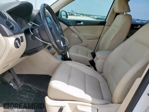 2017 Volkswagen Tiguan S with VIN WVGBV7AX8HK027344, listed as a Copart auction lot 53764865 with 156,445 mi miles and Clean Title. Bid and sale history available at DreamBid. Image 7.