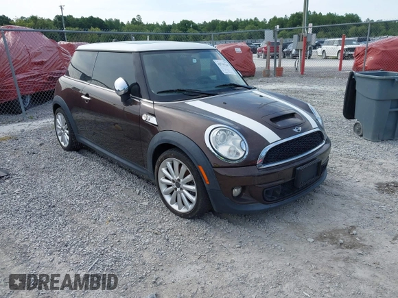 2011 MINI Hardtop S with VIN WMWSV3C50BTY10455, listed as a IAAI auction lot 42739230 with 54,998 mi miles and . Bid and sale history available at DreamBid. Image 1.