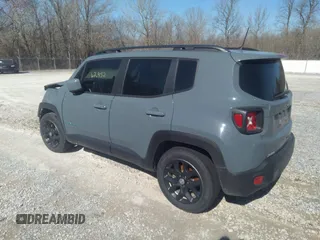 2018 Jeep Renegade Altitude with VIN ZACCJABB8JPH27333, listed as a IAAI auction lot 32404201 with 62,952 mi miles and . Bid and sale history available at DreamBid. Image 3.