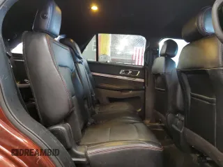 2016 Ford Explorer Sport z VIN 1FM5K8GT4GGA11837, wystawiony jako Copart lot #62486295 z przebiegiem 175 897 mil mil oraz Szkoda całkowita • Salvage title. Historia ofert i sprzedaży dostępna na DreamBid. Obrazek 11.