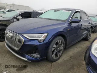 2021 Audi e-tron Sportback S line Premium with VIN WA11AAGE7MB009811, listed as a Copart auction lot 80041533 with 32,581 mi miles. Bid and sale history available at carsss.com. Image 1.