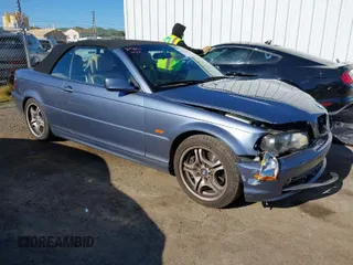 2001 BMW 3 Series 330Ci with VIN WBABS53421JU80078, listed as a IAAI auction lot 41910622 with 101,869 mi miles. Bid and sale history available at carsss.com. Image 1.