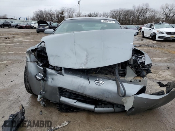 2004 Nissan 350Z Touring with VIN JN1AZ34E14T064105, listed as a Copart auction lot 44650265 with 97,818 mi miles and Salvage Title. Bid and sale history available at carsss.com. Image 5.