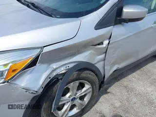 2016 Ford Escape SE with VIN 1FMCU0GX5GUA65025, listed as a IAAI auction lot 41858613 with 75,255 mi miles. Bid and sale history available at carsss.com. Image 6.