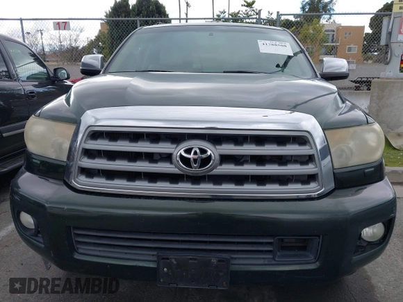 2010 Toyota Sequoia Platinum with VIN 5TDYY5G14AS022525, listed as a IAAI auction lot 41788508 with 205,415 mi miles. Bid and sale history available at carsss.com. Image 12.