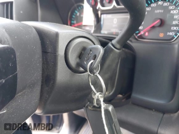 2018 Chevrolet Silverado 1500 LT with VIN 1GCVKREC9JZ123333, listed as a IAAI auction lot 42070916 with 142,814 mi miles and . Bid and sale history available at DreamBid. Image 11.