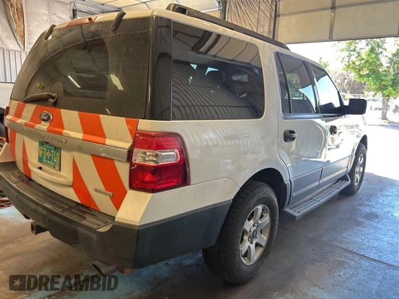 2015 Ford Expedition XL with VIN 1FMJU1GT9FEF14581, listed as a IAAI auction lot 42734548 with 237,875 mi miles and . Bid and sale history available at DreamBid. Image 1.