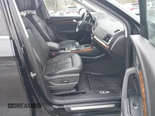 2018 Audi Q5 Premium Plus z VIN WA1BNAFY2J2151497, wystawiony jako IAAI lot #41688418 z przebiegiem 78 345 mil mil oraz . Historia ofert i sprzedaży dostępna na DreamBid. Obrazek 5.