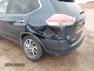 2015 Nissan Rogue SL z VIN 5N1AT2MV9FC897741, wystawiony jako IAAI lot #42151076 z przebiegiem 124 466 mil mil oraz . Historia ofert i sprzedaży dostępna na DreamBid. Obrazek 17.