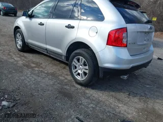 2011 Ford Edge SE with VIN 2FMDK3GC5BBB04428, listed as a IAAI auction lot 41458391 with 137,919 mi miles. Bid and sale history available at carsss.com. Image 3.