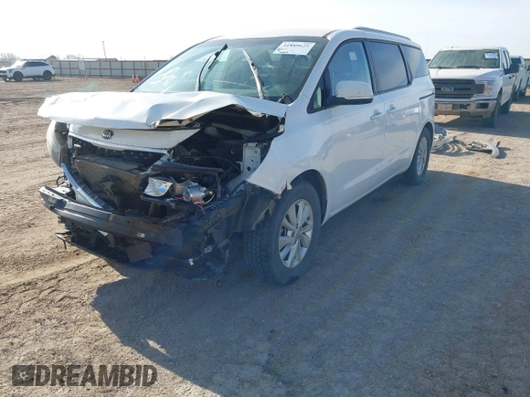 2016 Kia Sedona LX with VIN KNDMB5C18G6142343, listed as a IAAI auction lot 41889625 with 95,001 mi miles. Bid and sale history available at carsss.com. Image 2.