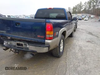 2000 GMC New Sierra 1500 SLE with VIN 1GTEK19T7YZ300550, listed as a IAAI auction lot 41539278 with 312,839 mi miles. Bid and sale history available at carsss.com. Image 4.